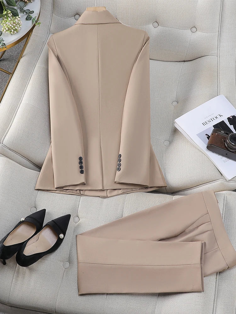 TERNO ROMENIA BEGE - 3 PEÇAS